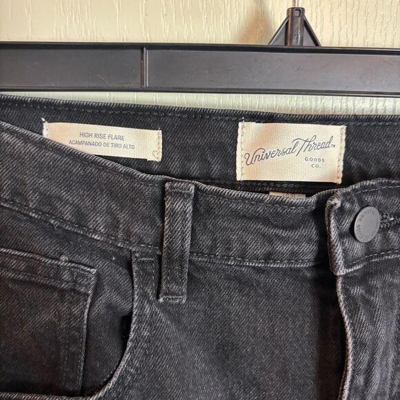 Target Universal Thread High-Rise Flare Jeans -Black Wash Size 16 NEW NWT - Picture 8 of 10